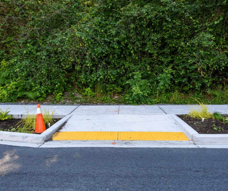 Accessible curb ramp